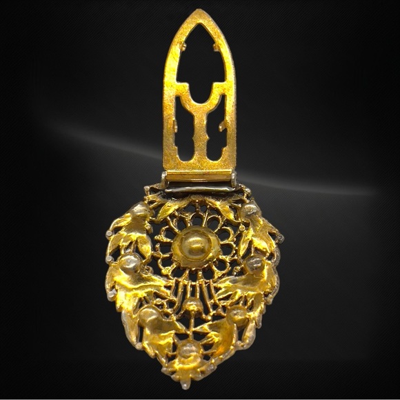 Vintage Retro Open Work Design Brassy Pot-metal & Clear Glass Stone Fur Clip - Picture 5 of 6